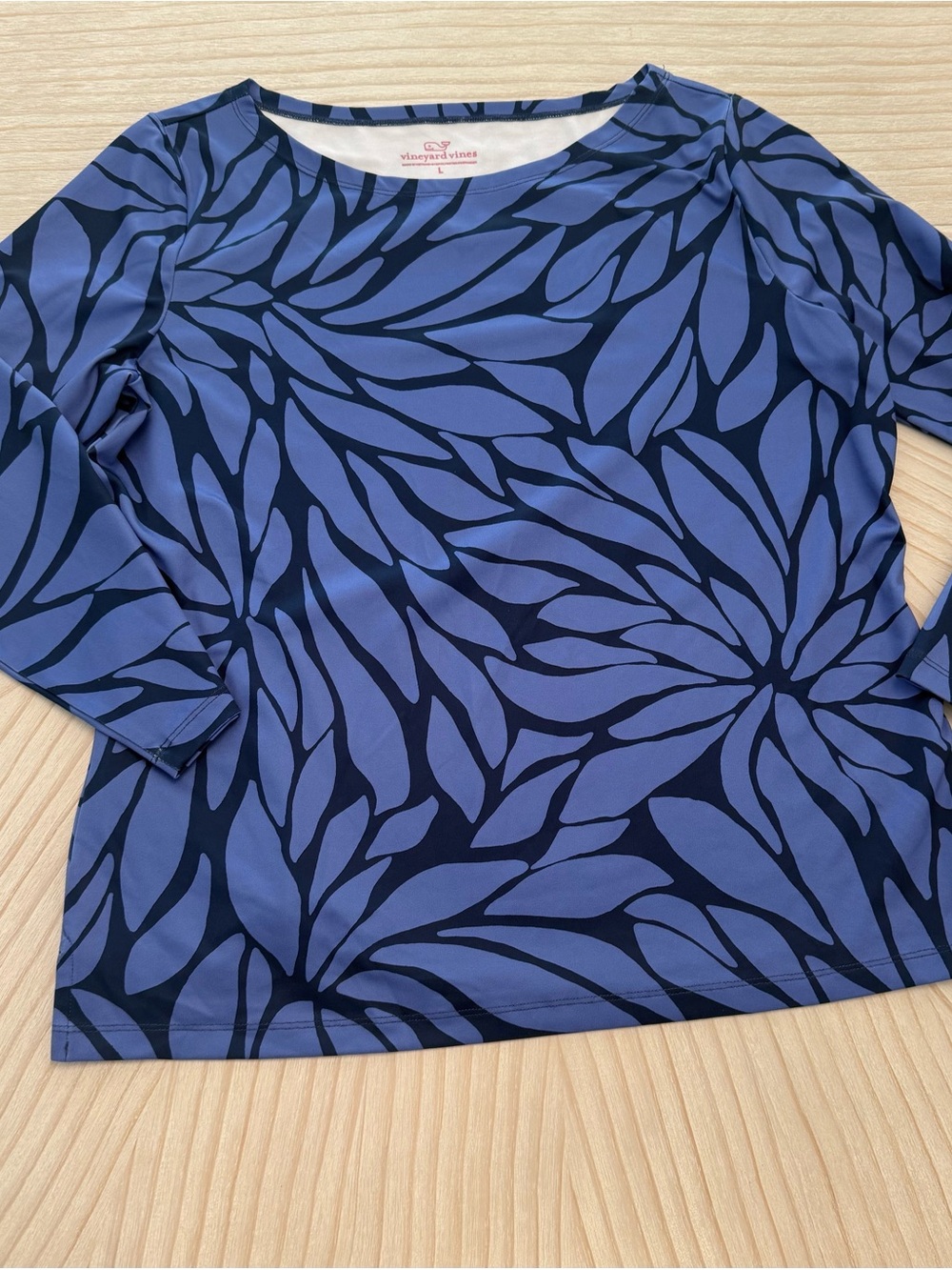 Vineyard Vines Sankaty performance top, 3/4 sleeves, UPF sun protection